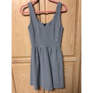 Banana Republic mini dress. Summer sunshine!